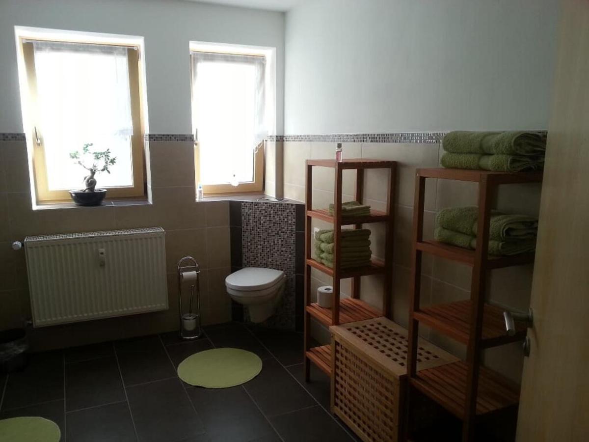 Ferienwohnung Und Sommerhaus Unter Der Burg Falkenberg  Exterior photo